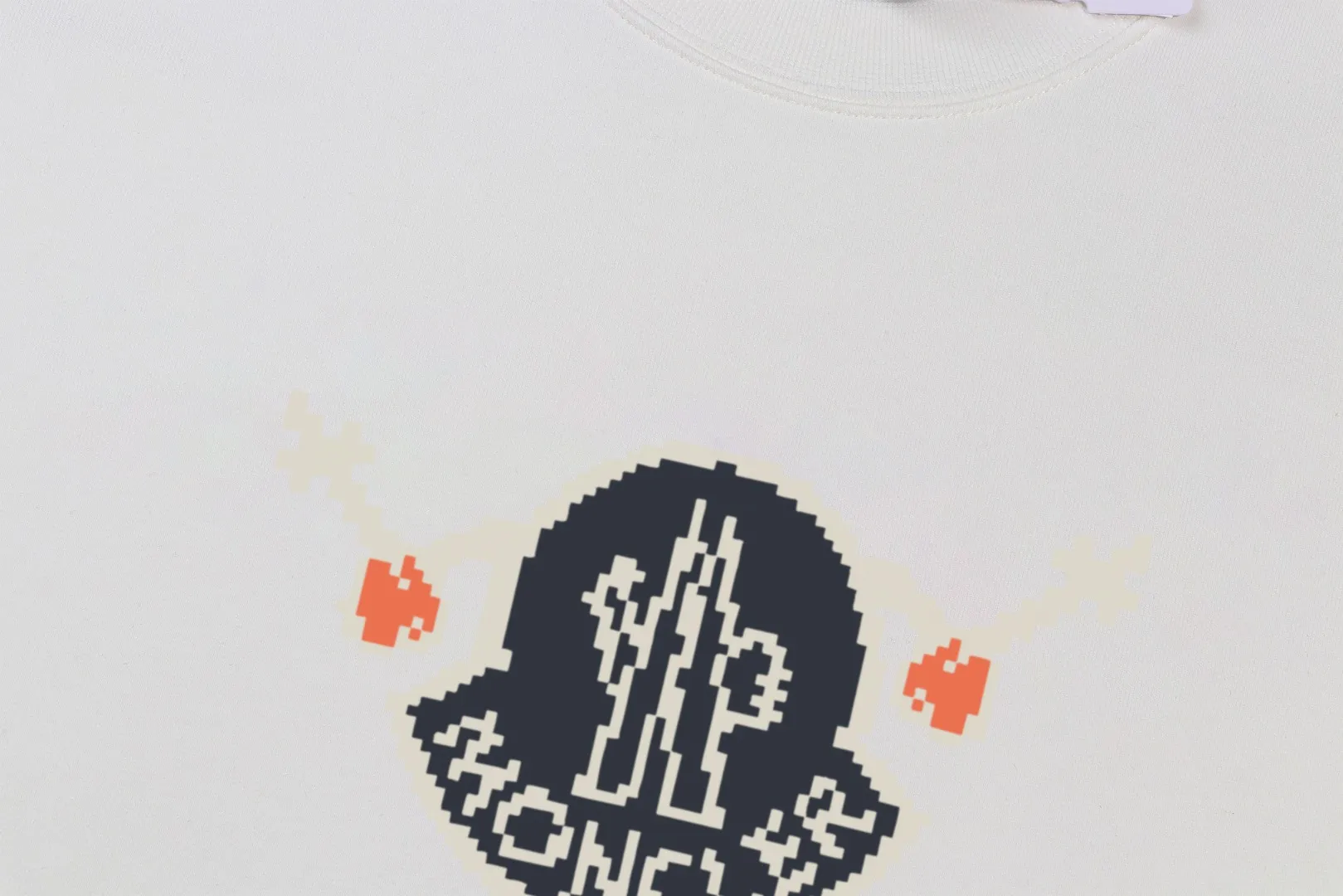 📦 📦 【 In Stock】 〖 𝐌𝐎𝐍𝐂𝐋𝐄𝐑~ 〗 440g ， ， Factory 2024FW ， Premium Breathable Same Style ：Black White Size：S M L XL 2XL